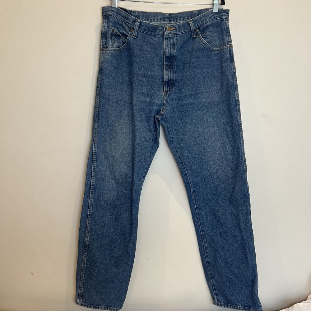 Wrangler Men's Jeans Regular Fit Cotton Straight Leg Blue Denim 96501DS 38 x 34